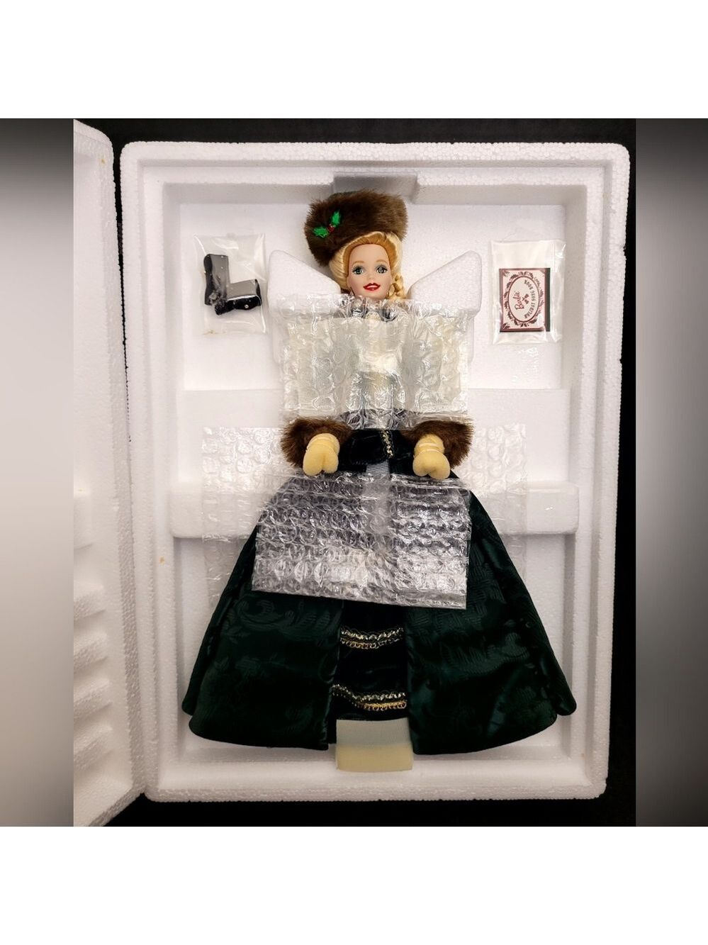 1996 Holiday Porcelain Barbie Collection Holiday Caroler #15760